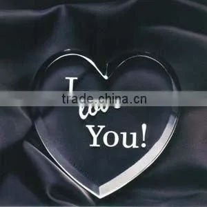 Heart-shaped Promotional Acrylic Gift Items thumbnail-1