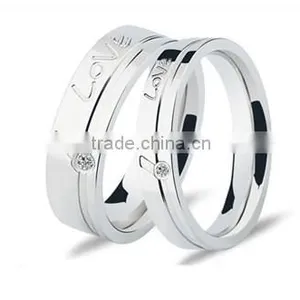 2016high Polished Crystal Engrave 316l Stainless Steel Wedding Band Ring for Lovers thumbnail-5