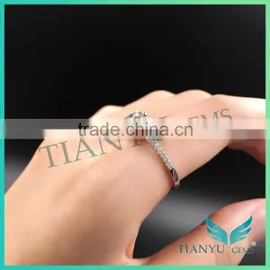 Custom Engagement Rings Fashion Design 14K White Gold Cusion Cut Moissanite Diamond Rings thumbnail-6