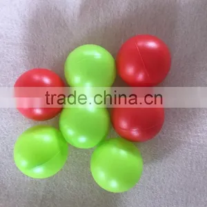 Light Weight PE Plastic Ball thumbnail-2