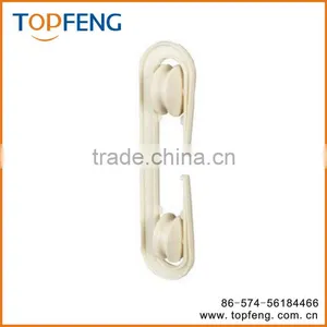 Plastic Clothesline Spreader thumbnail-1