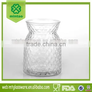 Embossed Surface Textured Glass Flower Vase thumbnail-1