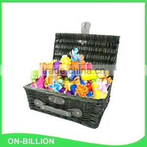 Wicker Material Large Gift Hamper Baskets thumbnail-1