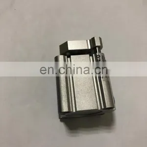SMC 3 Stage Pneumatic Cylinder CDQMB32-15-M9BVL 0.15-0.7MPA thumbnail-2