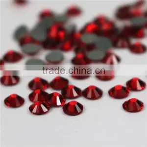 Top Quality Red Clour Hot Fix Flat Back Rhinestone for Wedding Dresses thumbnail-2