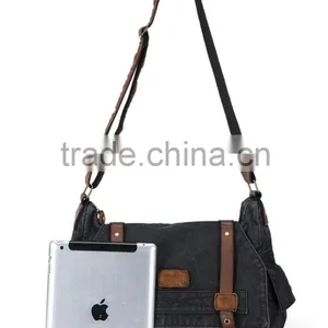 Old Fashion Canvas Shoulder Bag thumbnail-4