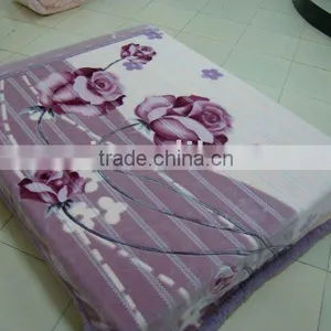 100% Polyester Carved and Interview Raschel Blanket 6.5kg thumbnail-1