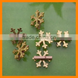 Gold Snowflake Peg For Christmas thumbnail-1