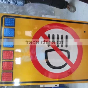 Top Quality Solar Powder Road Signs thumbnail-3