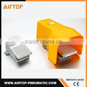 1/8" 1/4" 4F/FV Yellow Plastic Foot Pedal Valve thumbnail-1