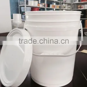 Plastic 20 Litre Buckets With Lids thumbnail-2