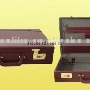 Design Factory Direct Genuine Leather Suitcase thumbnail-3