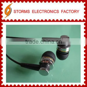 Stong Bass Metal Earbud for Mp3,ipod&laptop thumbnail-1