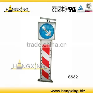 SS32 Solar LED Yard Sign thumbnail-1
