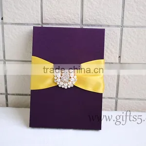 Custom Handmade Elegant Wedding Gift Boxes for Invitaions thumbnail-6
