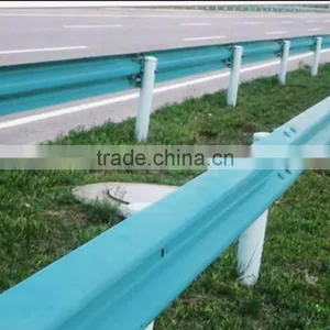 Flexible Reflective PU Delineator Post Road Barrier Manufacture thumbnail-3