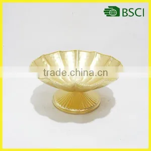 Metal Fruit Holder Colour Gold Arts and Crafts thumbnail-1
