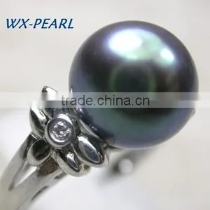 Black Tihitian Pearl Ring With Diamond and Silver Ring thumbnail-1