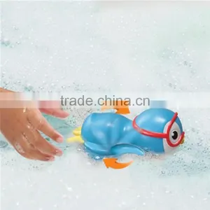 Plastic Bath Toy Flash Lamp Cartoon Toy for Kids thumbnail-4