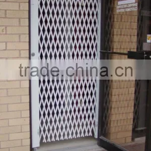 Adjustable Safe Folding Door Fence for House, Warehouse thumbnail-4