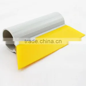 A73 5.5 Inch Turbo Squeegee With Bevelled Corner 14x7cm thumbnail-4