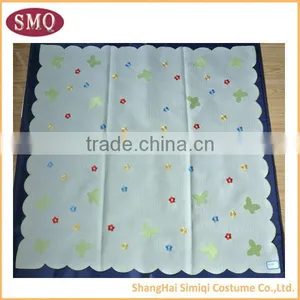 Beautiful Design Embroidery Cheap Wedding Tablecloths thumbnail-1
