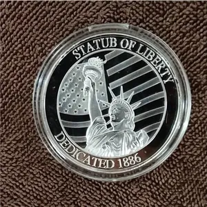Gold and Silver Souvenir Coin Statue of Liberty Tourism Souvenir thumbnail-3