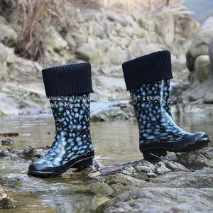 China Woman Rubber Boot, Popular Style Female Rubber Shoes,Colourful Ladies Rubber Boots,Woman Rubber Rain Boot,Outdoors Boots thumbnail-5