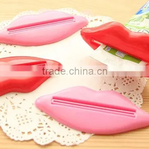 Wholesale Household Items Lip Squeezer for Promotion thumbnail-6