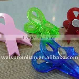 Ribbon Shaped Magnetic Clip thumbnail-1