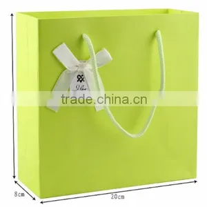 Korean Exquisite Gift Bags Designer Handbag Fruit Green Medium Paper Bags Thickening thumbnail-1