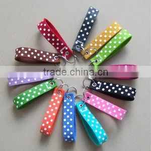 Dotted Felt Keychain thumbnail-1