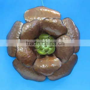 Metal Flower Wall Hanging thumbnail-1