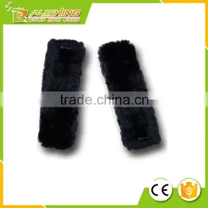 Wholesale Car Gift Soft Sheepskin Seat Belt Black Shoulder Pad- Two Packs- A Must Have for Car Owners for a More Comfortable thumbnail-1