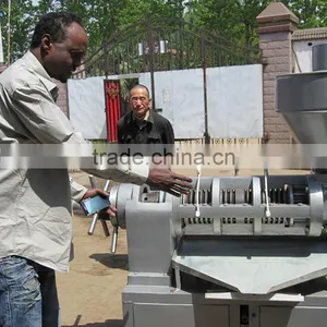 Good Performance Eat Oil Making Machine With High Oil Output thumbnail-2