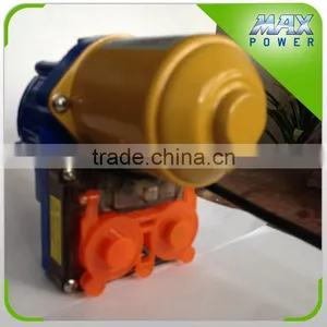 Manual Hand Winch for Top Roof and Side Walls Ventilation thumbnail-4