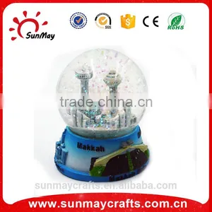 Wholesale Cheap Polyresin Globo de Neve for Sale thumbnail-3