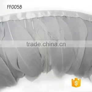 New Custome Style Natural Decorative Feather Gray Wholesale for Carnival Party thumbnail-1