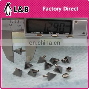 10*13mm Wholesale Popular New Fashion Bifurcated Triangle Design Rivet thumbnail-2