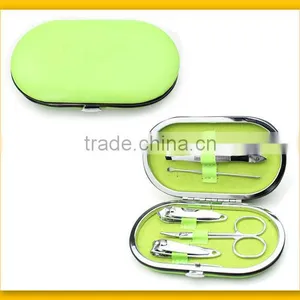 Beautiful Green Elliptic Design Manicure Tool thumbnail-1