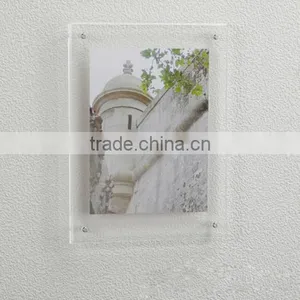 Clear Acrylic Photo Frame For Decoration thumbnail-1