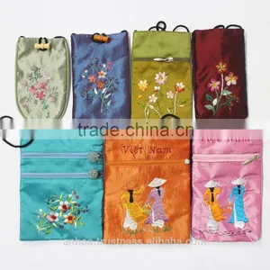 Small Embroidery Handle Cellphone thumbnail-1