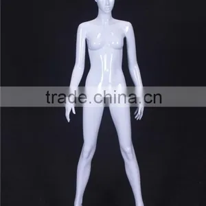 Christmas Window Display Female Mannequins With Abstract Face thumbnail-1