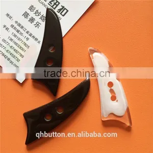 RESIN FLATBACK HORN BUTTON thumbnail-1