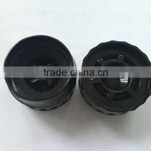 Salt and Pepper Grinder thumbnail-3