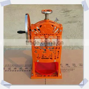 2015 Fashion Style Hand Operated Ice Shaving Machine in Shandong for Sale thumbnail-2