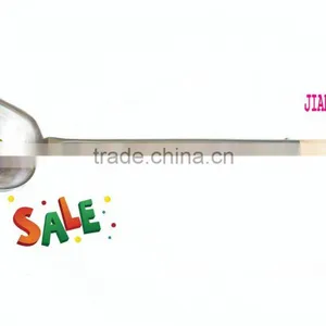 Stainless Steel Turner thumbnail-1