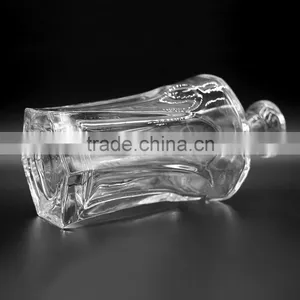 500ml Crystal Glass Bottle For Whisky With Cork Cap thumbnail-2