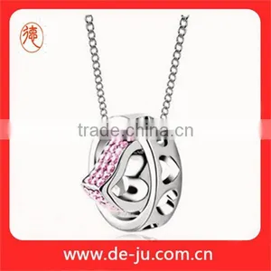 Fancy Heart Pendant Necklace thumbnail-1