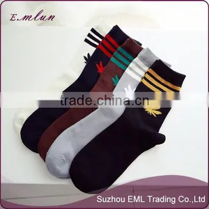 Wholesale Cotton Stripe Fashion Custom Mens Socks thumbnail-6